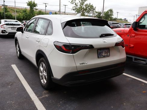 Used 2024 Honda HR-V LX image 5