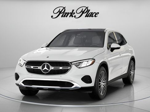 Used 2026 Mercedes-Benz GLC 300 image 38