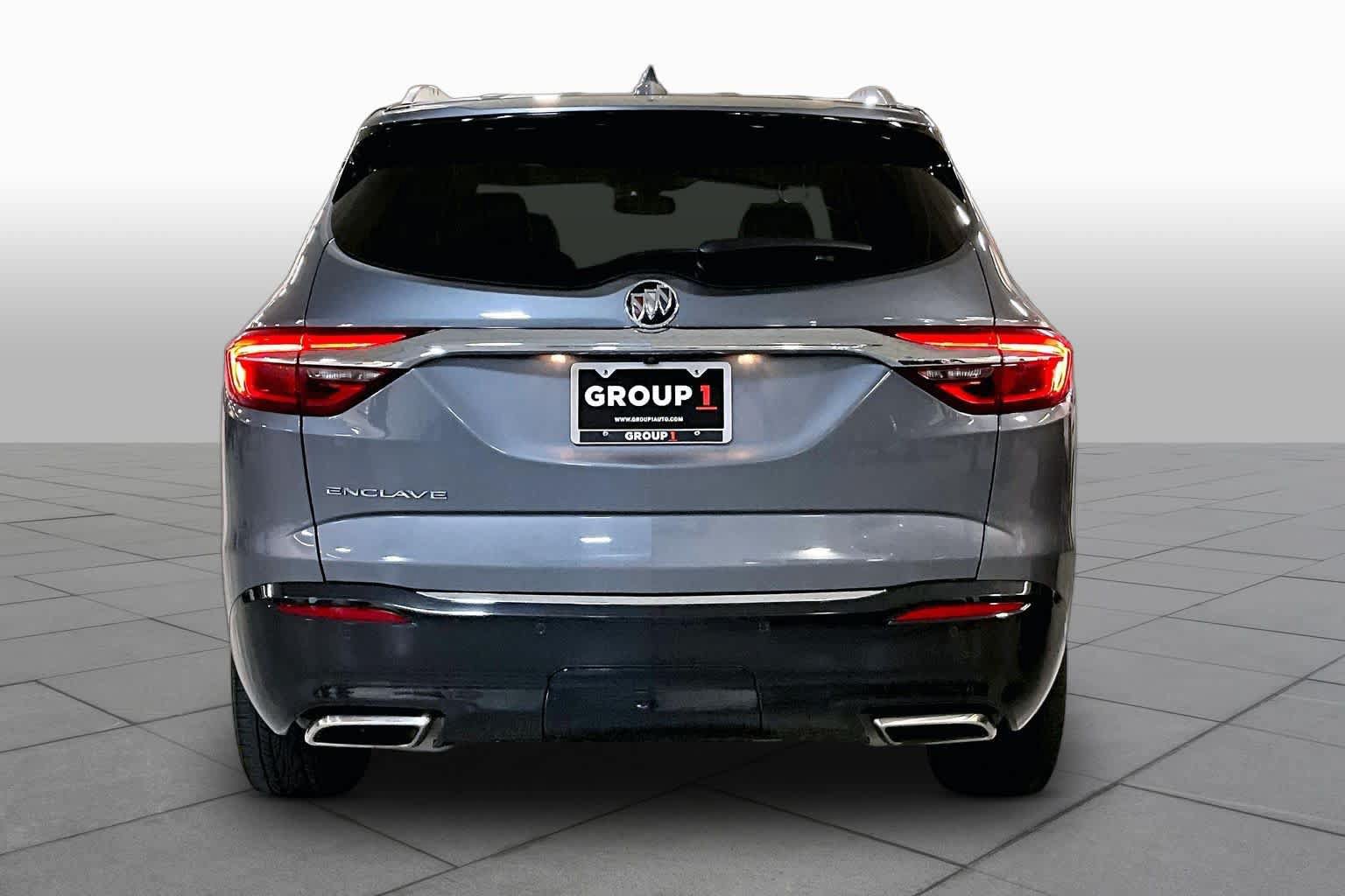 Used 2021 Buick Enclave Essence w/ Sound and Sites Package FWD image 5