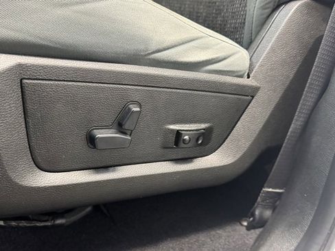 Used 2019 RAM 1500 Classic Warlock image 14