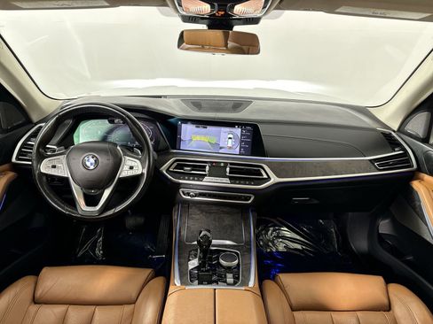 Used 2019 BMW X7 xDrive50i w/ Premium Package image 25