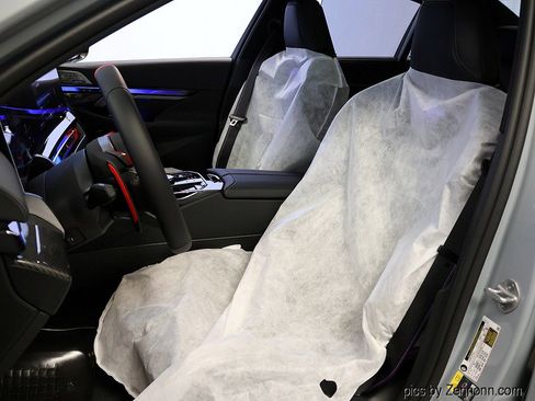 New 2026 BMW M5 w/ Executive Package image 11