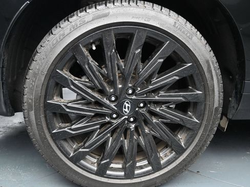 Used 2024 Hyundai Santa Fe Calligraphy FWD image 9