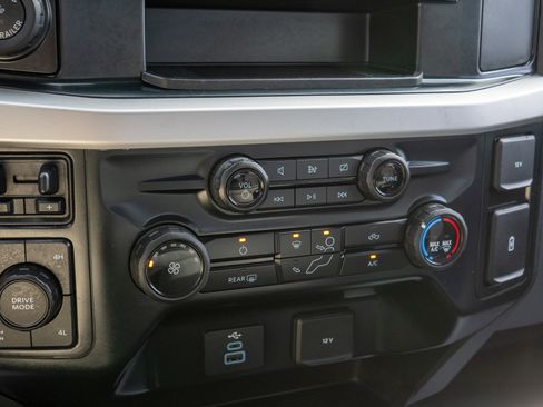 Used 2023 Ford F250 XL w/ STX Appearance Package image 13