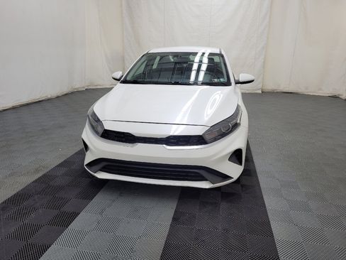 Used 2023 Kia Forte LXS FWD image 15