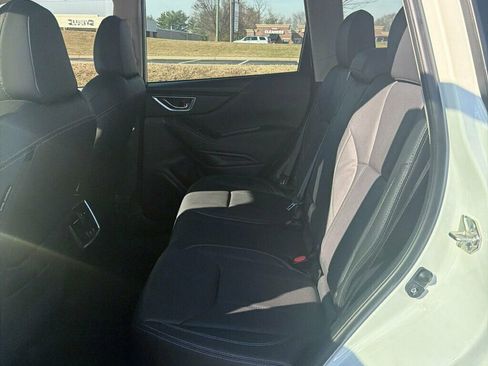 Used 2020 Subaru Forester Limited image 17