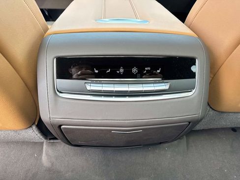 New 2026 Cadillac Escalade ESV Luxury w/ Touring Package AWD/4WD image 18