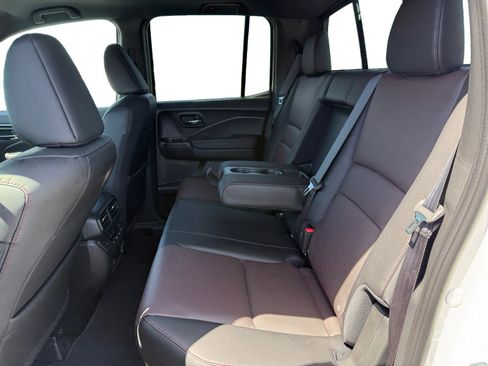 New 2026 Honda Ridgeline Black Edition image 16