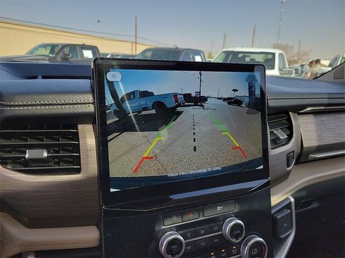 Used 2024 Ford Expedition Max Limited image 22