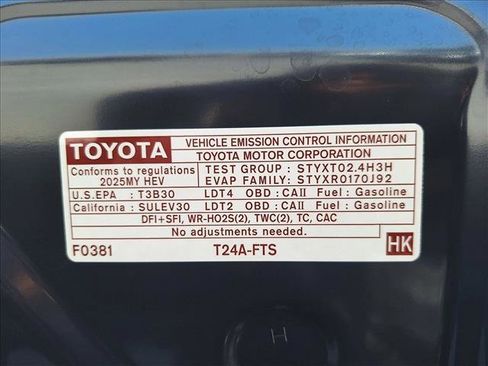 Certified 2025 Toyota Tacoma TRD Pro AWD/4WD image 22