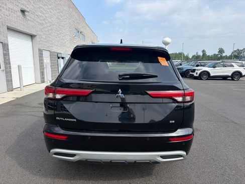 Used 2024 Mitsubishi Outlander SE FWD image 7
