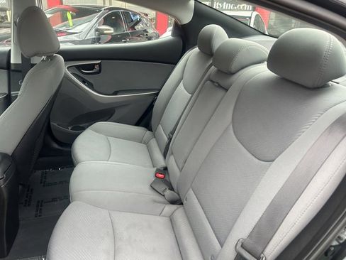 Used 2013 Hyundai Elantra GLS w/ Preferred Pkg FWD image 18