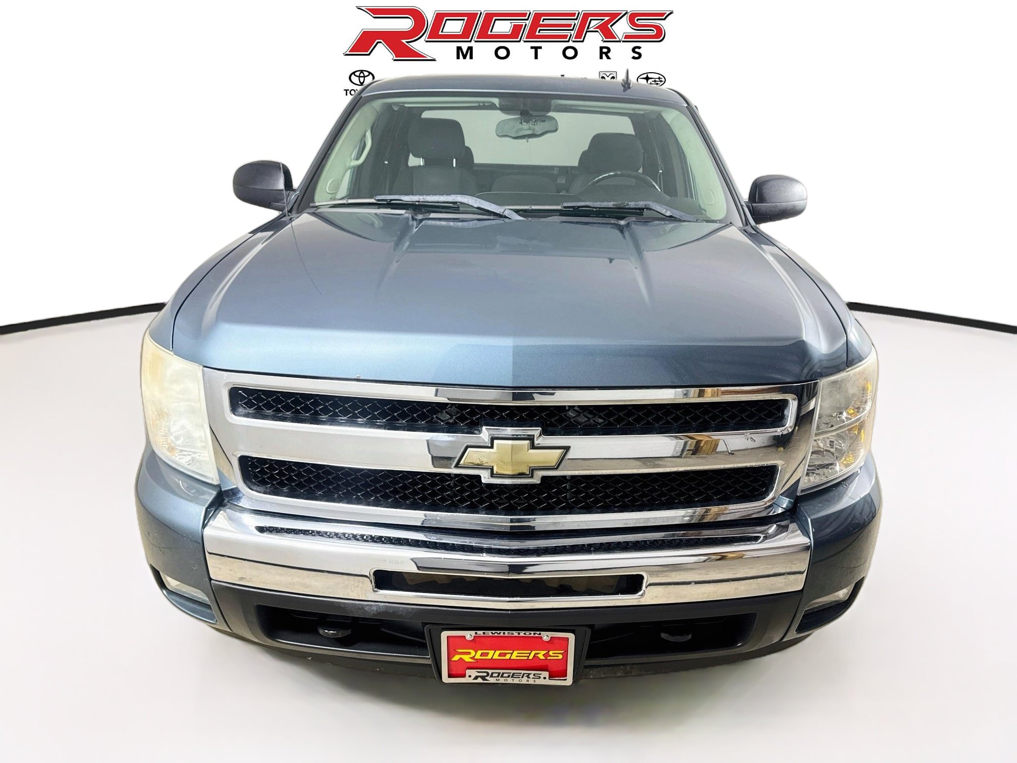 Used 2011 Chevrolet Silverado 1500 LT w/ All-Star Edition AWD/4WD image 2