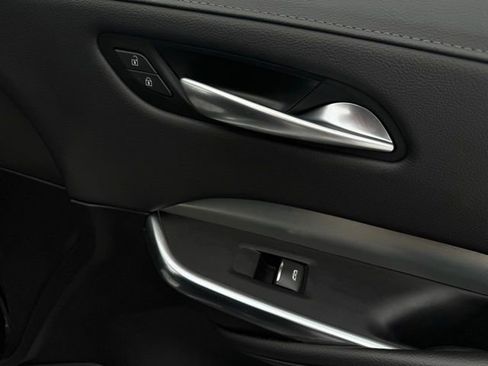 Used 2023 Cadillac XT4 Premium Luxury image 14