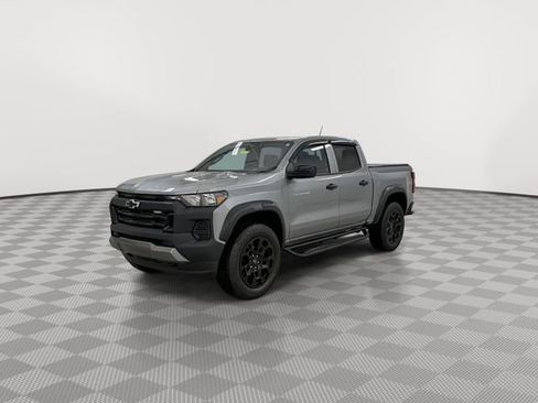 Used 2026 Chevrolet Colorado Trail Boss AWD/4WD image 4