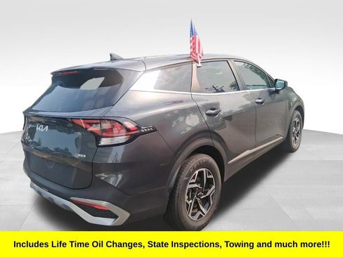 Certified 2024 Kia Sportage LX AWD/4WD image 3