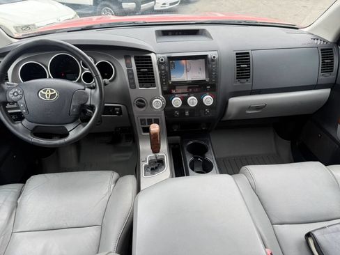 Used 2011 Toyota Tundra Limited w/ Memory Pkg AWD/4WD image 14