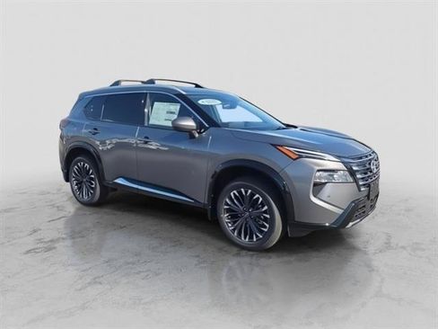 New 2026 Nissan Rogue Platinum w/ Platinum Premium Package image 6