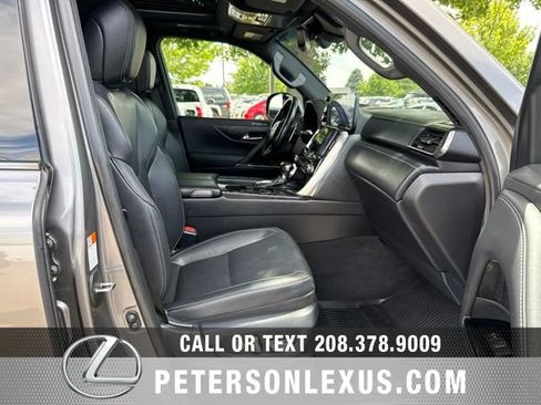 Used 2023 Lexus LX 600 4WD w/ Appearance Package image 13