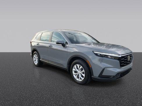 Used 2024 Honda CR-V LX image 3