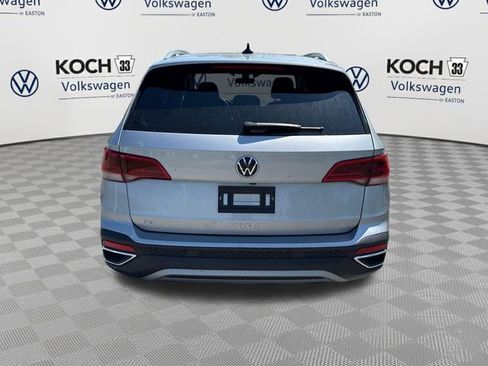 Used 2024 Volkswagen Taos SE FWD image 7