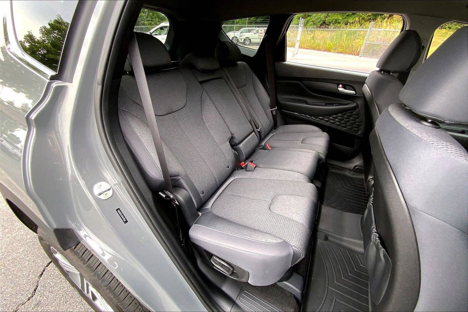 Used 2023 Hyundai Santa Fe SEL w/ Cargo Package AWD/4WD image 24