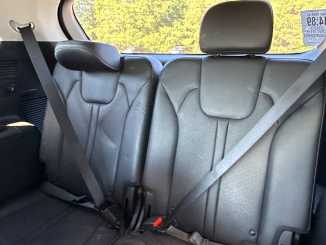 Used 2023 Kia Sorento EX w/ Panoramic Sunroof Package FWD image 25