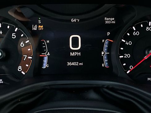 Used 2025 Jeep Compass Trailhawk image 39