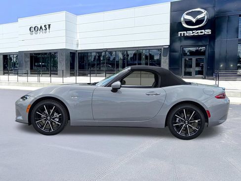 New 2026 MAZDA MX-5 Miata Grand Touring RWD image 9