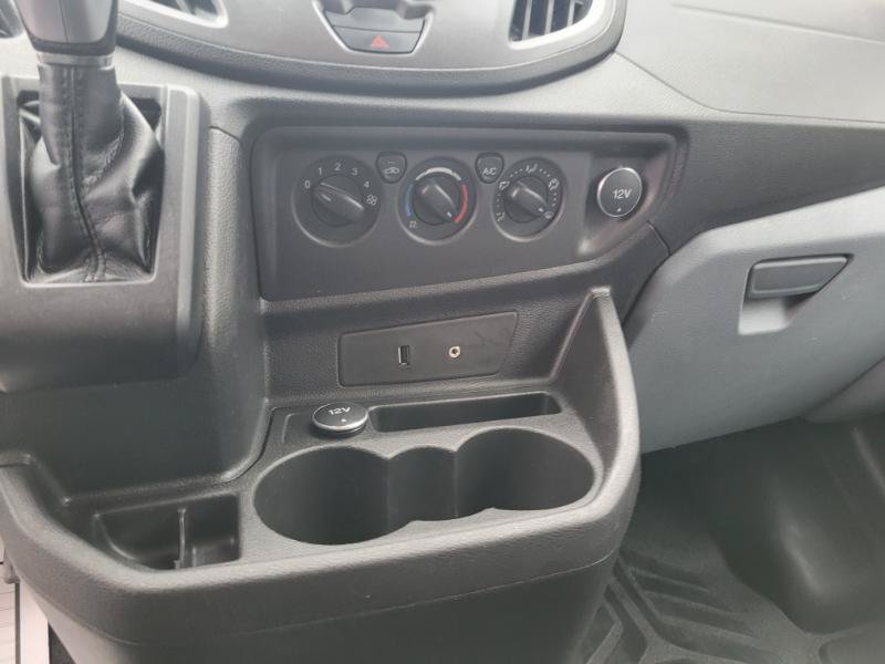 Used 2016 Ford Transit 150 XL RWD image 24