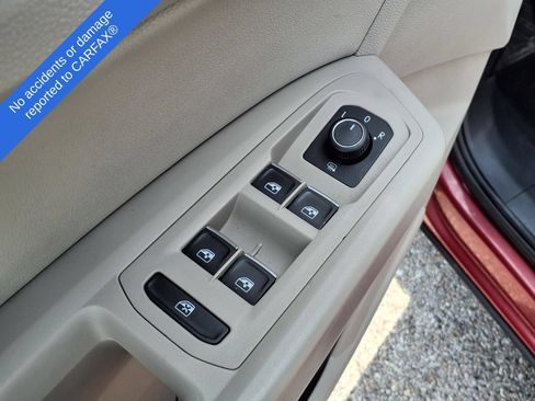 Used 2018 Volkswagen Atlas SE AWD/4WD image 16
