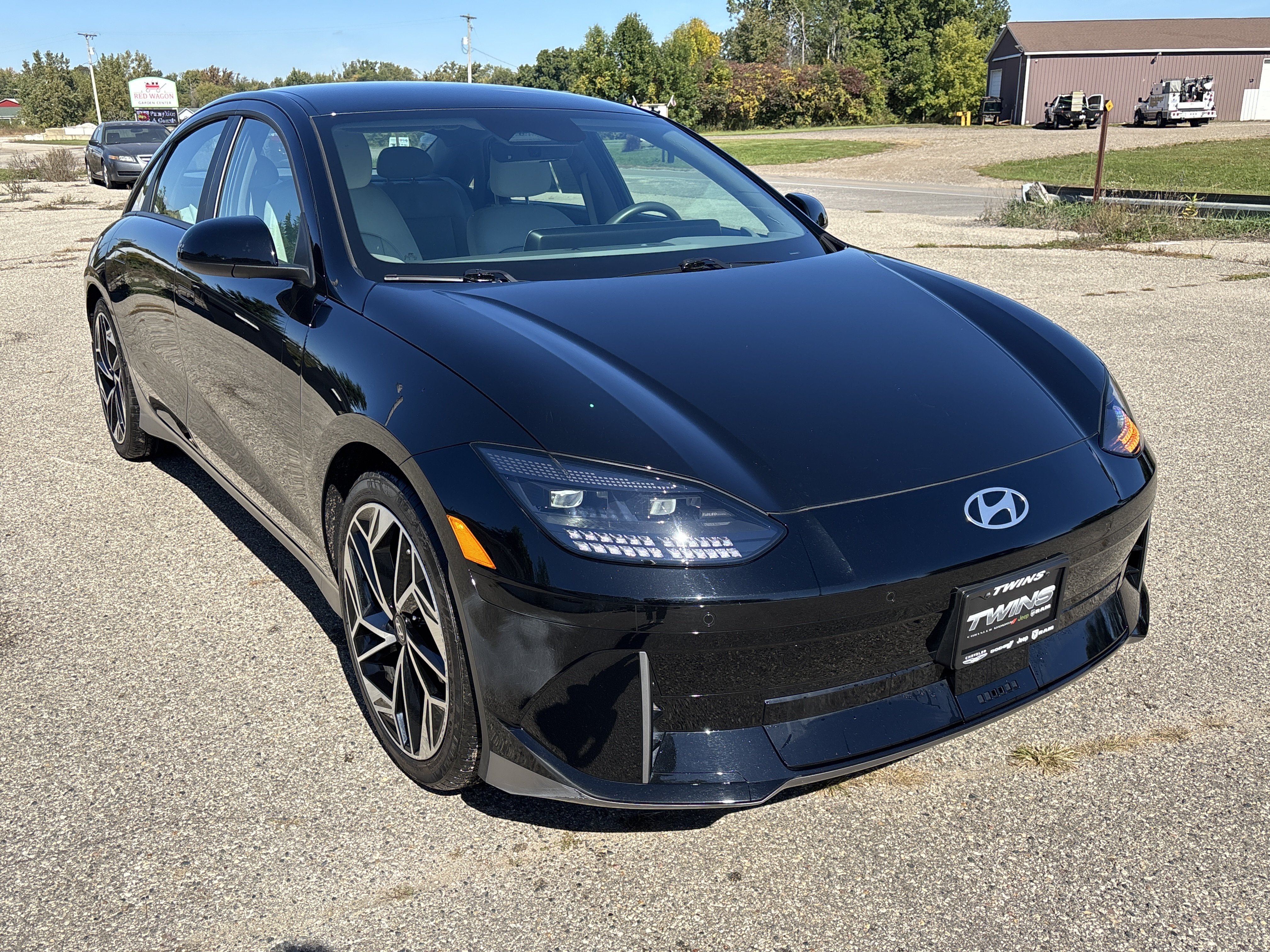 Used 2023 Hyundai Ioniq 6 SEL AWD/4WD image 1