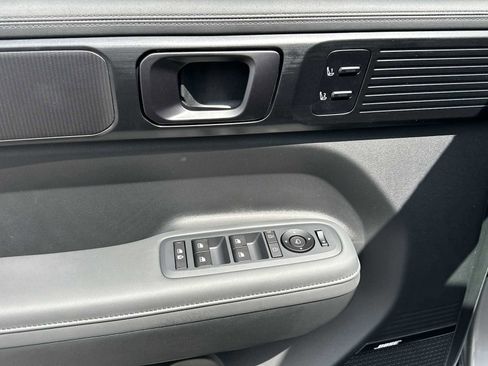 New 2025 Hyundai Santa Fe Calligraphy image 8