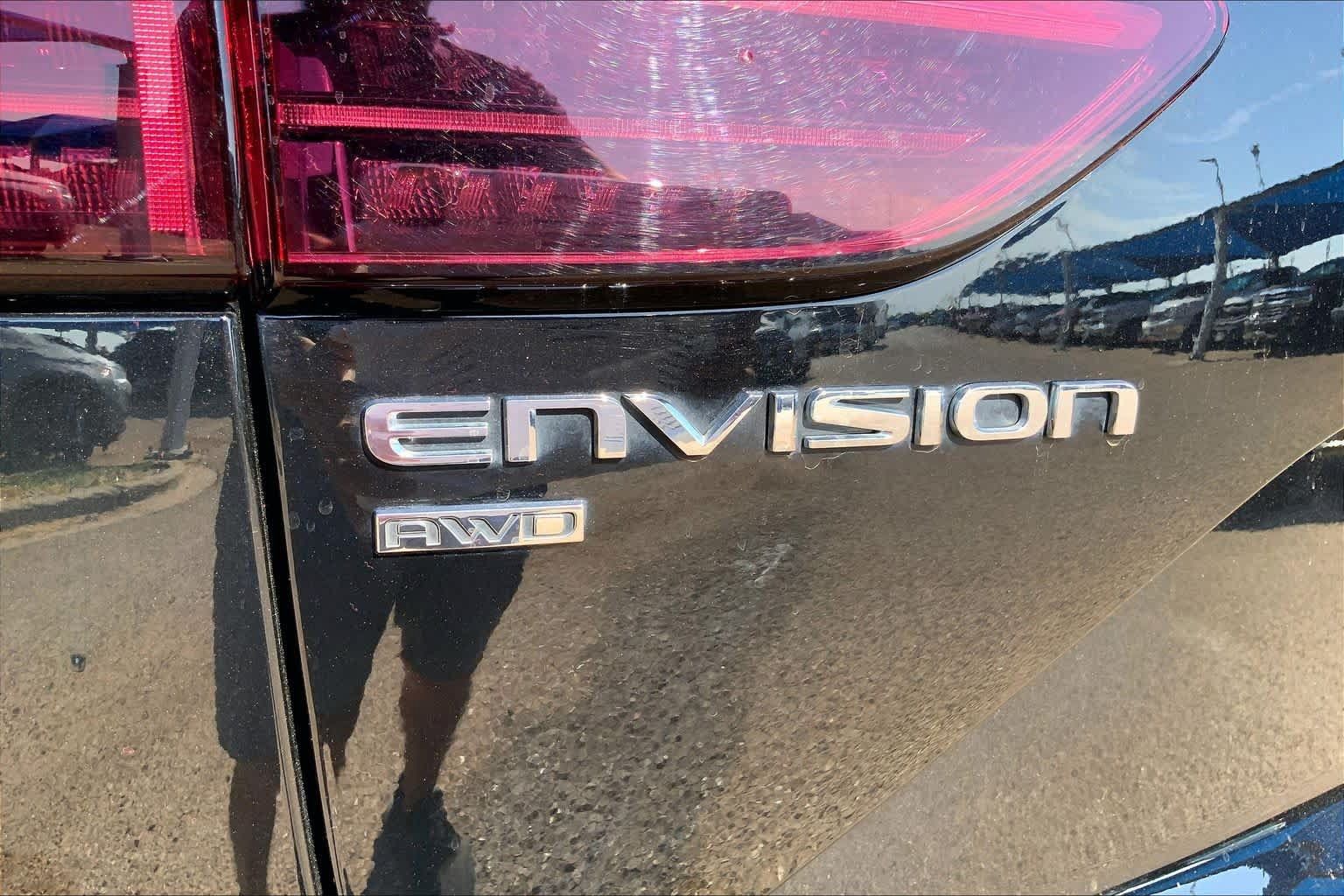 Certified 2025 Buick Envision Preferred AWD/4WD image 31