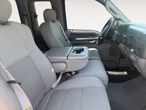 Used 2004 Ford F250 XL AWD/4WD image 15