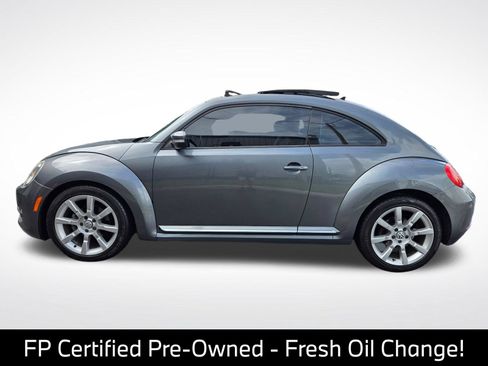 Used 2012 Volkswagen Beetle 2.5 FWD image 4