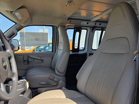 New 2025 Chevrolet Express 2500 Work Van w/ Driver Convenience Package image 23