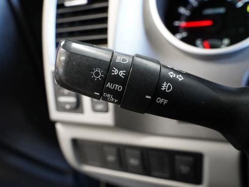 Used 2014 Toyota Sequoia Limited image 14