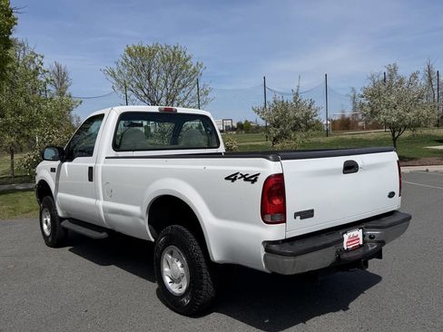 Used 2001 Ford F250 XL image 3