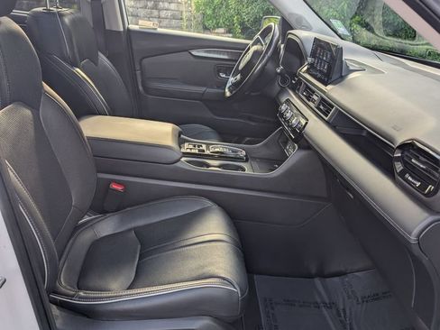 Used 2023 Honda Pilot Elite image 21