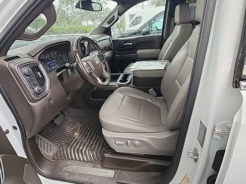 Used 2019 Chevrolet Silverado 1500 LTZ w/ LTZ Plus Package AWD/4WD image 5