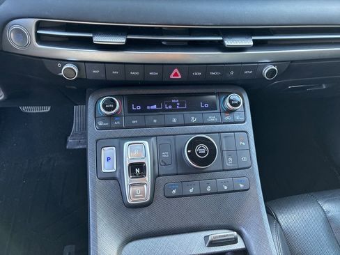 Used 2023 Hyundai Palisade Limited image 37