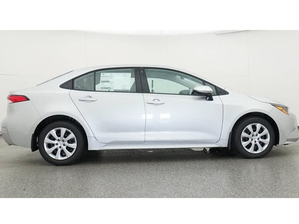New 2026 Toyota Corolla LE FWD image 27