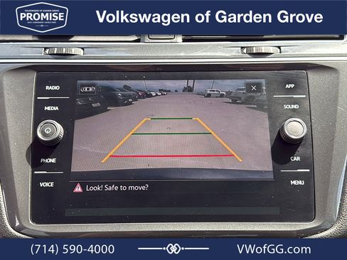 Used 2023 Volkswagen Tiguan SE FWD image 23