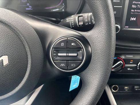 Used 2024 Kia Soul LX w/ Option Group 015 FWD image 23