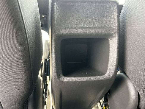 Used 2025 Chevrolet Trax RS w/ Driver Confidence Package image 19