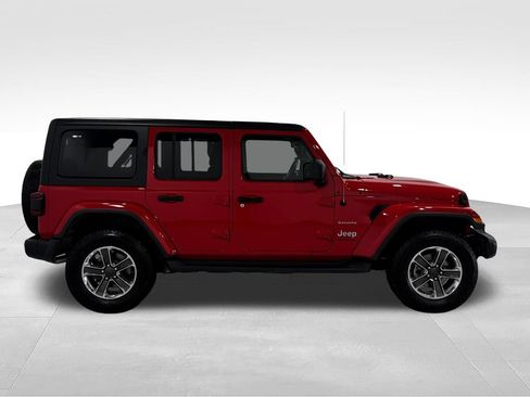 Used 2023 Jeep Wrangler Unlimited Sahara w/ Dual Top Group AWD/4WD image 21