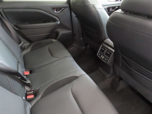Certified 2026 Subaru Forester Touring AWD/4WD image 25