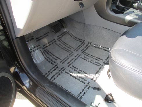 Used 2012 Toyota RAV4 4WD w/ Value Pkg image 14