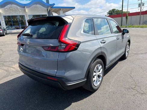 Used 2024 Honda CR-V LX image 7